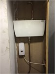 03 Urinal Installation 2
